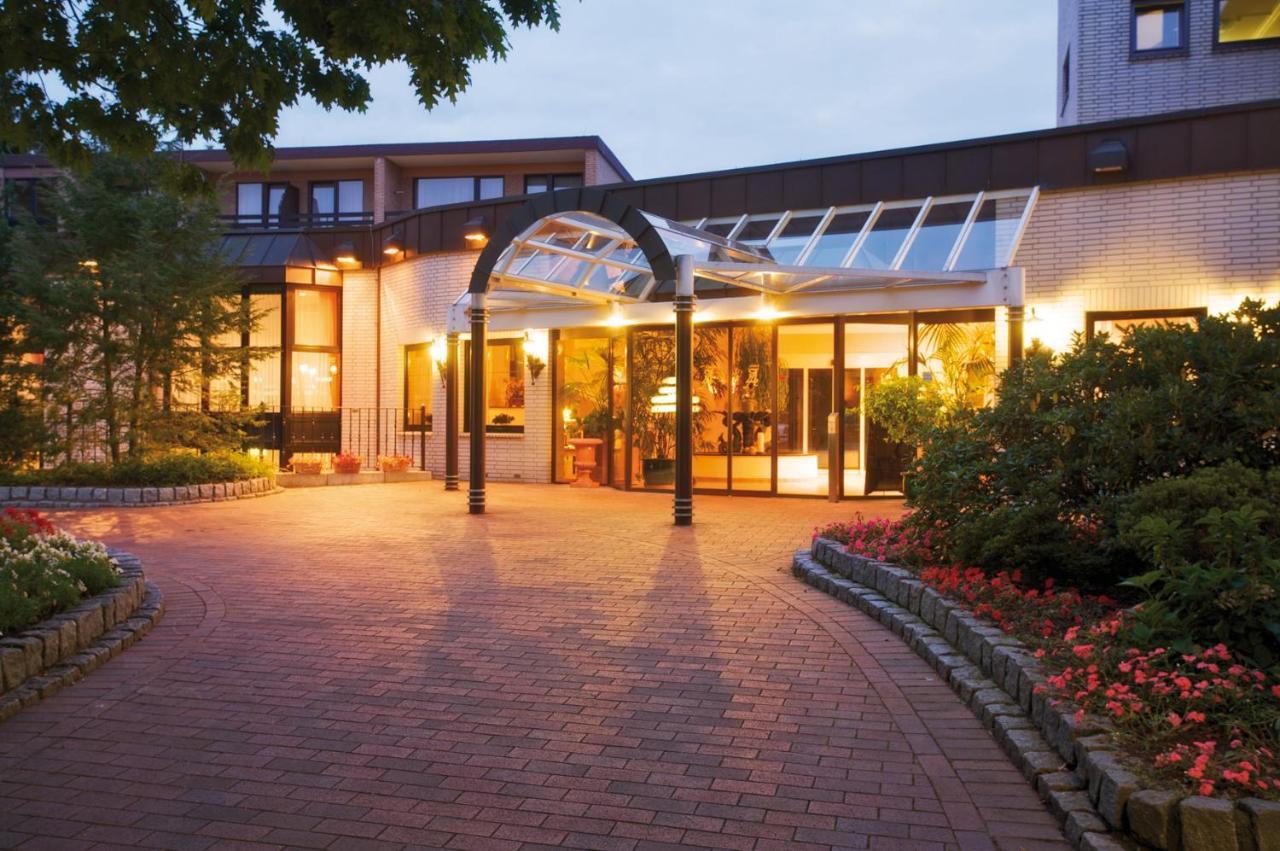 Golf- Und Wellnesshotel Amtsheide 巴德贝芬森 外观 照片