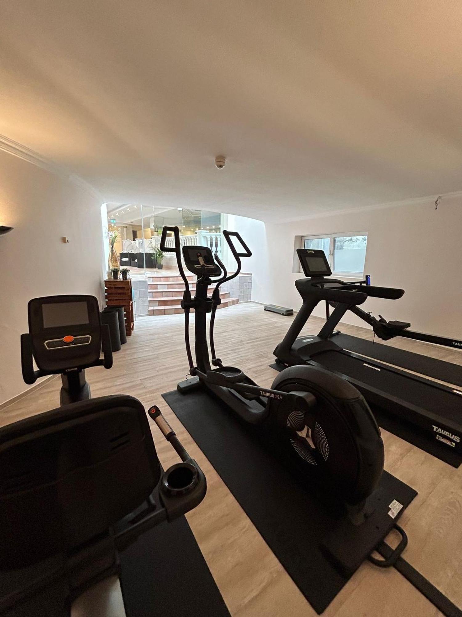 Golf- Und Wellnesshotel Amtsheide 巴德贝芬森 外观 照片